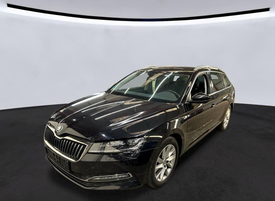Skoda Superb C Style 4x4 AHK ACC Virt Pano 360° Matrix