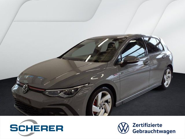 Volkswagen Golf VIII 2.0 GTI DSG PANO RFK PDC SHZ NAVI