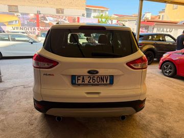 Ford Kuga - 4