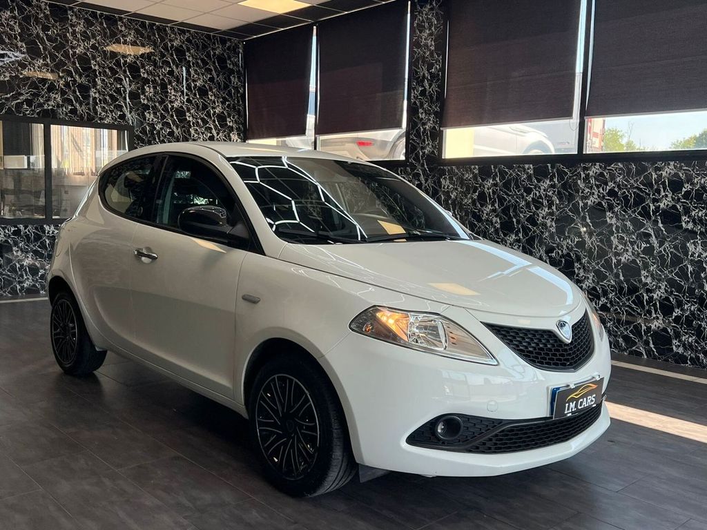 Image of Lancia Ypsilon