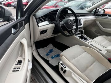 Volkswagen Passat Variant - 7