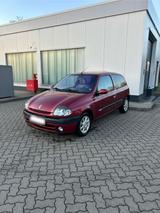 Renault Clio Automatik, Leder, Klima - gebrauchte Renault Clio aus dem Jahr 2001