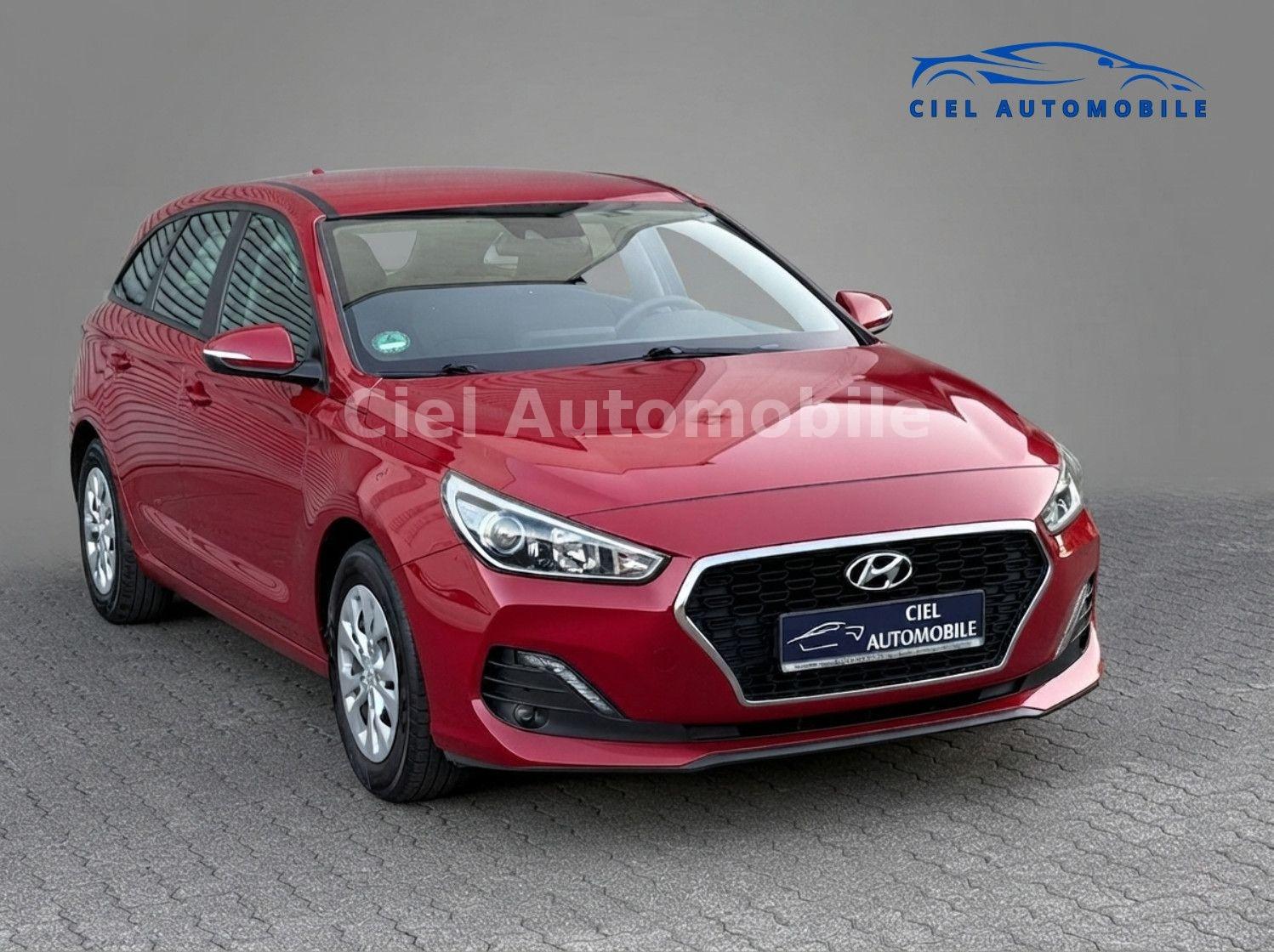 Hyundai i30 cw 1.4 /Navi/Kamera/Anhängerkupplung