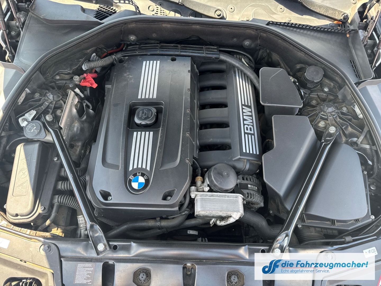Fahrzeugabbildung BMW 523 i AHK-el. klappb. Navi Soundsystem *EXPORT