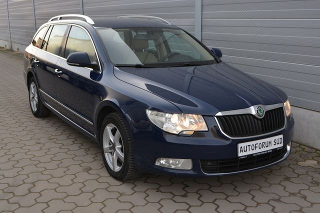 Skoda Superb Combi 2.0TDI Elegance Xenon AHK