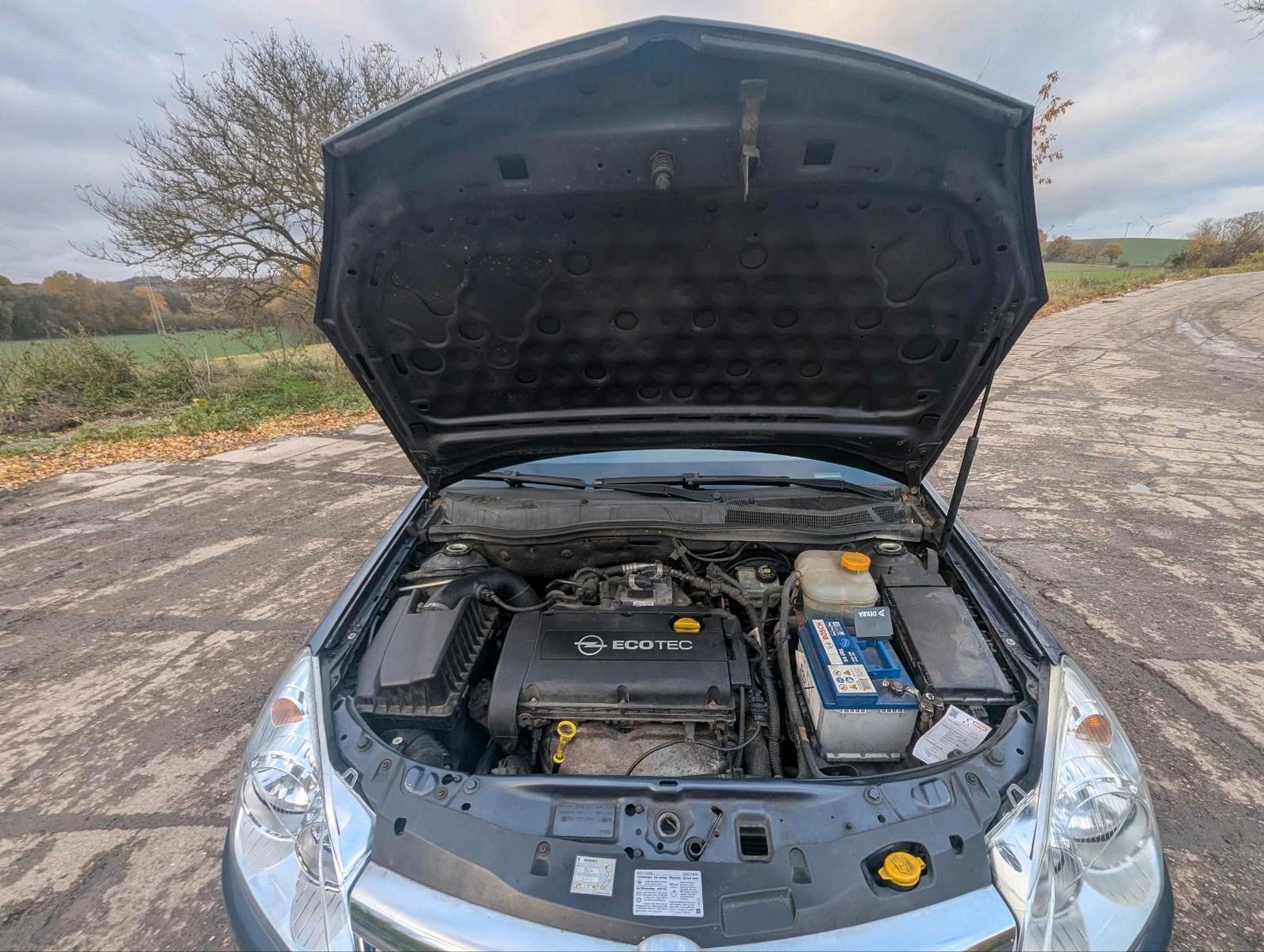 Opel Astra 2007 — photo 9