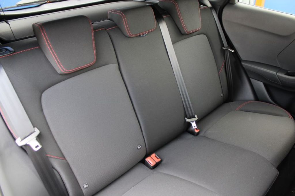 Fahrzeugabbildung Ford Puma ST-LINE Neues Modell