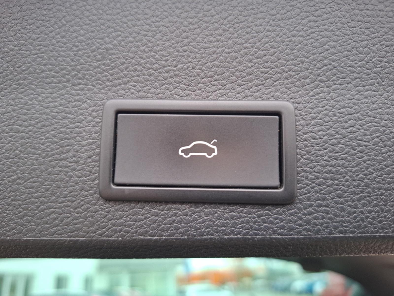 Seat Ateca TSI Style DSG LED Navi AID ACC SHZ Beats P