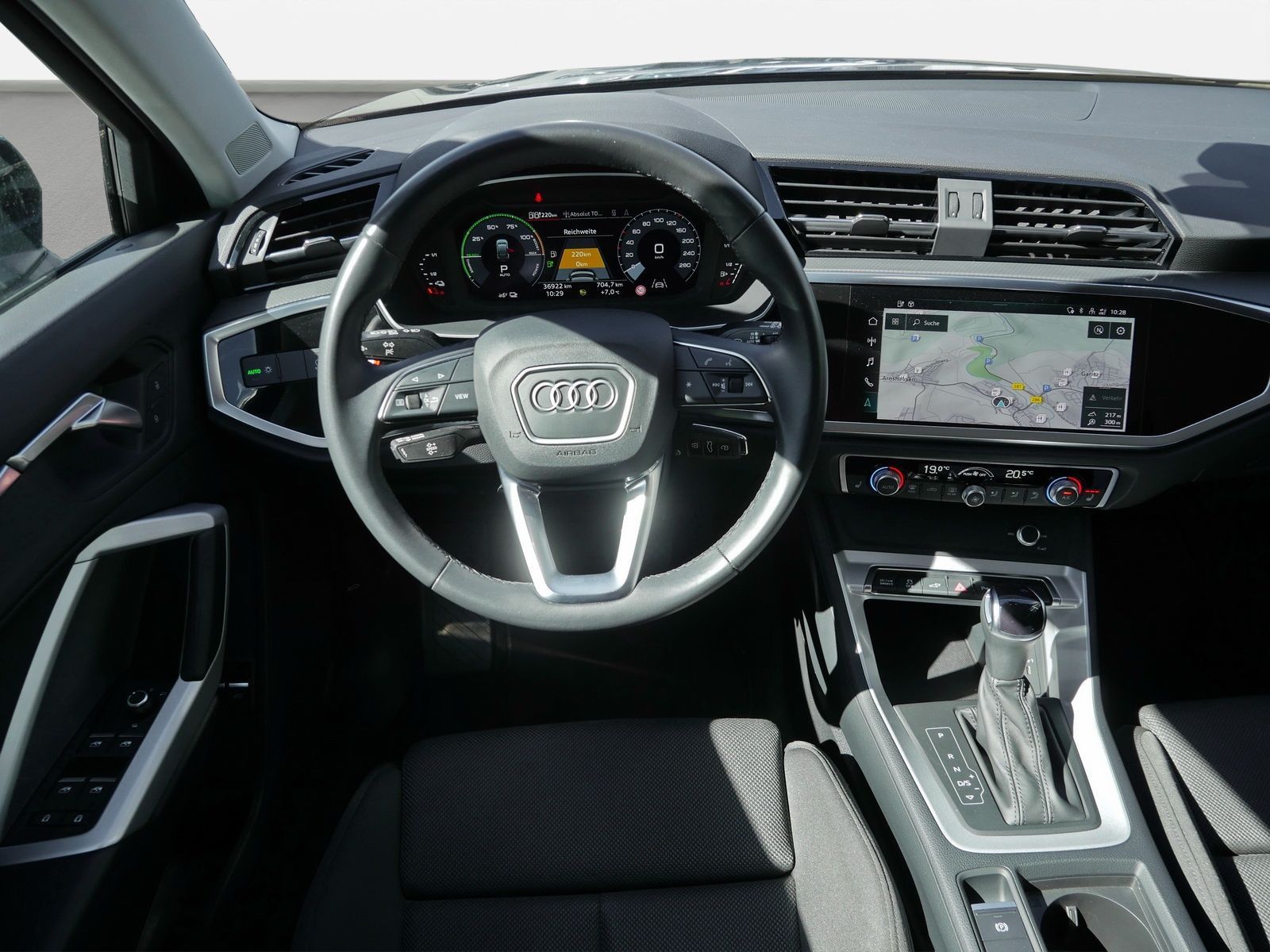 Audi Q3 - Bild 8