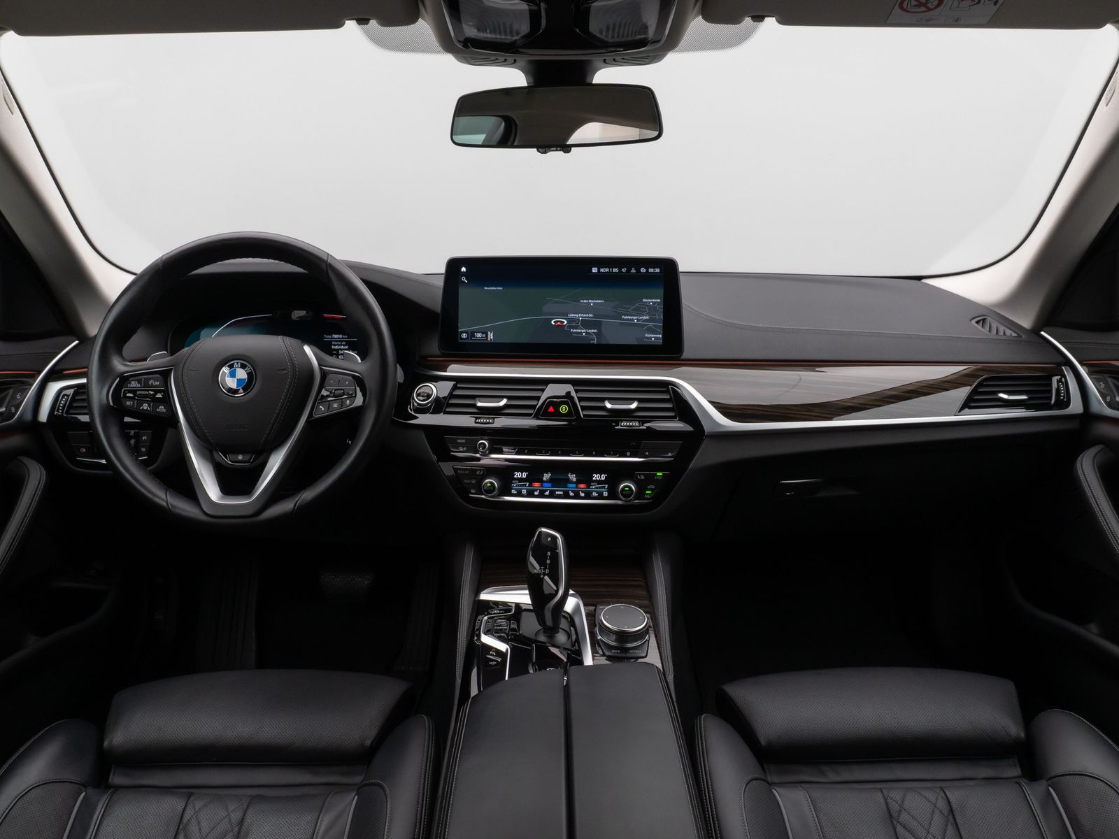 Fahrzeugabbildung BMW 540d xD Luxury Line Laser 360°HUD DAB HiFi AHK