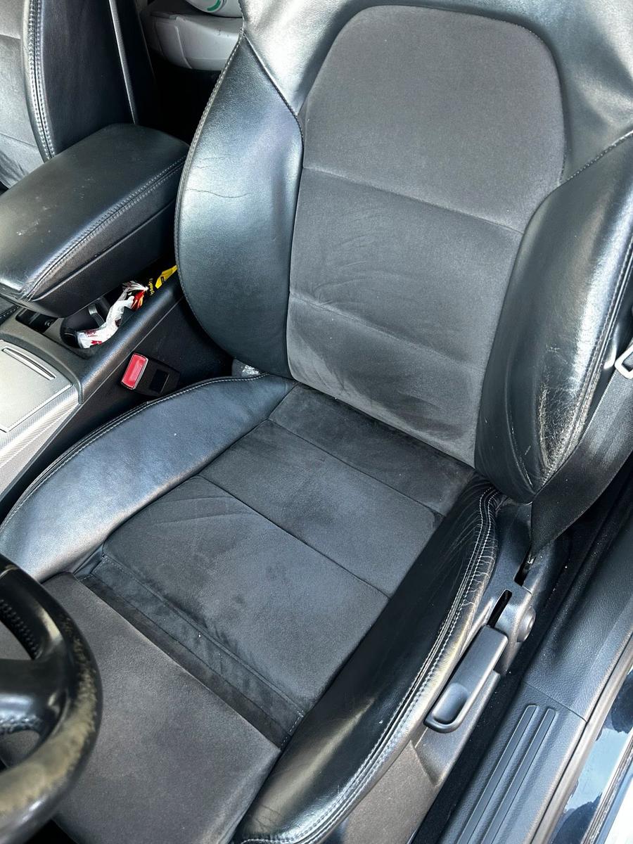 Audi A6 2009 — photo 11