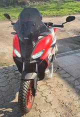 Aprilia SR GT125 - Aprilia SR GT