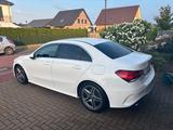 Mercedes-Benz A 220 d DCT -