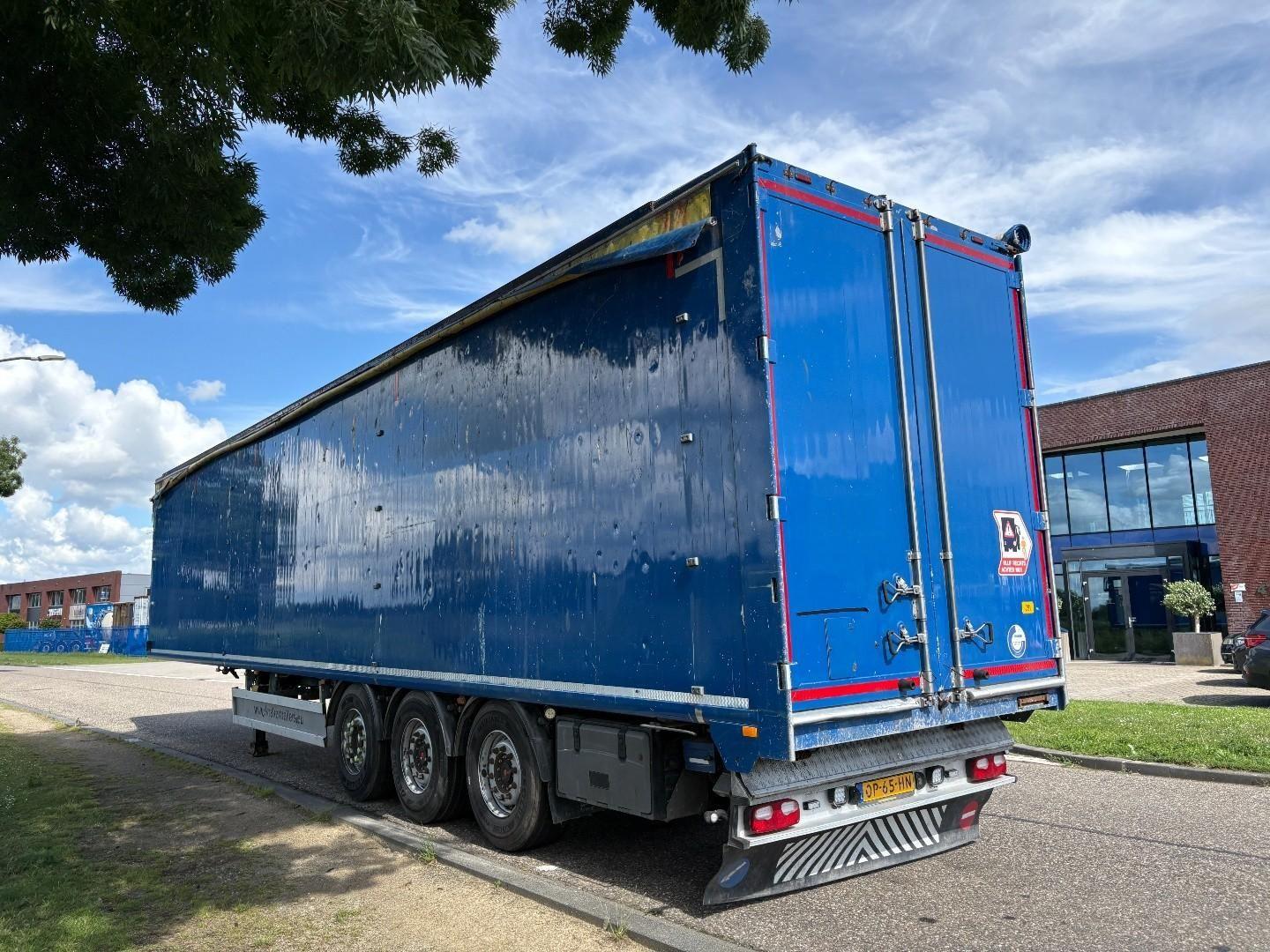 Kraker CF-200 92M3 / SAF Disc / NL Trailer