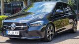 Mercedes-Benz B 180 ACC AHK AUT Kam. KeyLess KlimaA LED LM PDC - : Schwarz, Van