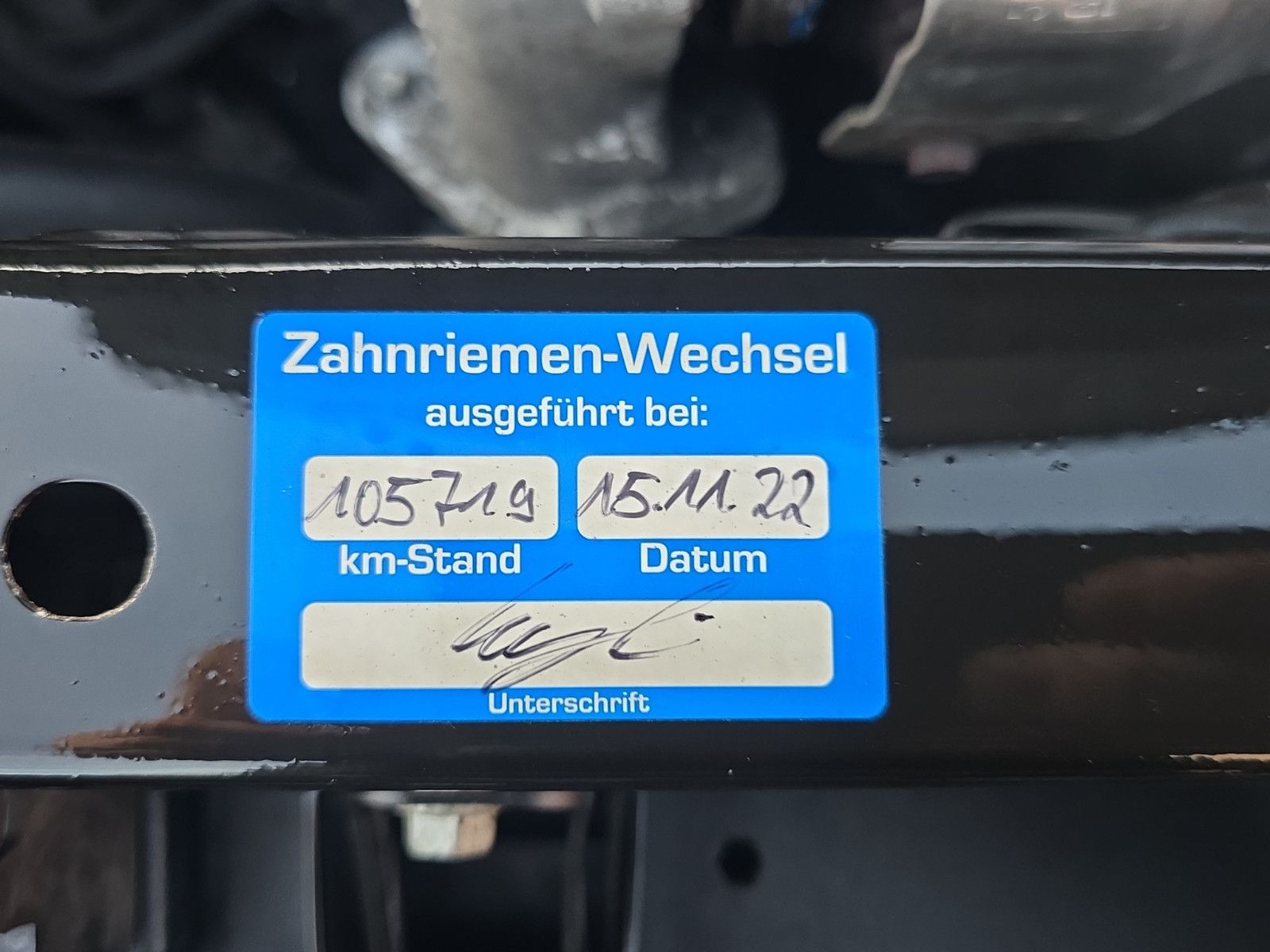 Fahrzeugabbildung Opel Zafira Tourer 7-SiTZER+AUTOMATiK+KAMERA+PANORAMA