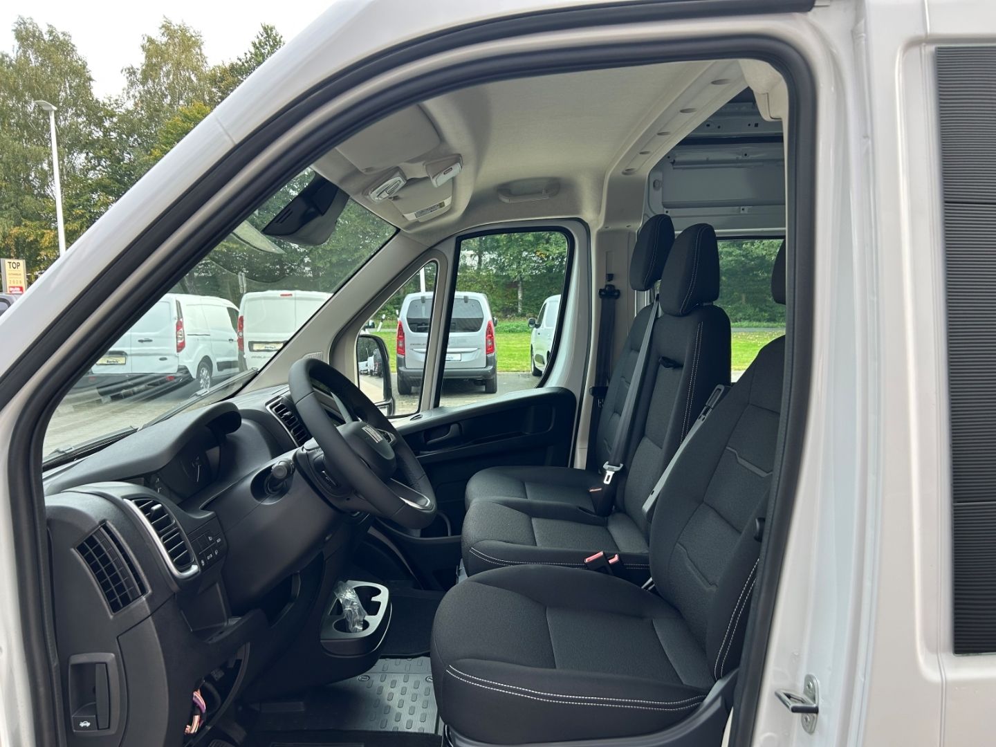 Fahrzeugabbildung Fiat Ducato H2 Kastenwagen 35 L4H2 140 Multijet Maxi