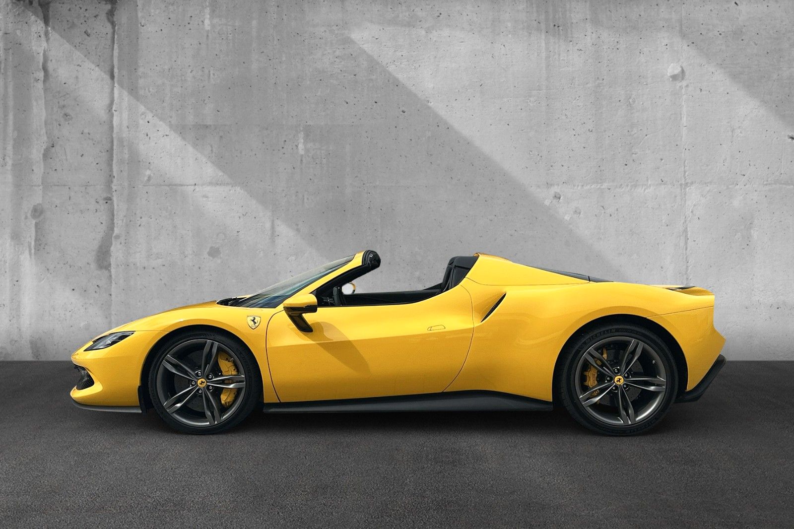 Fahrzeugabbildung Ferrari 296 GTS*Lift*Daytona Racing*Carbon