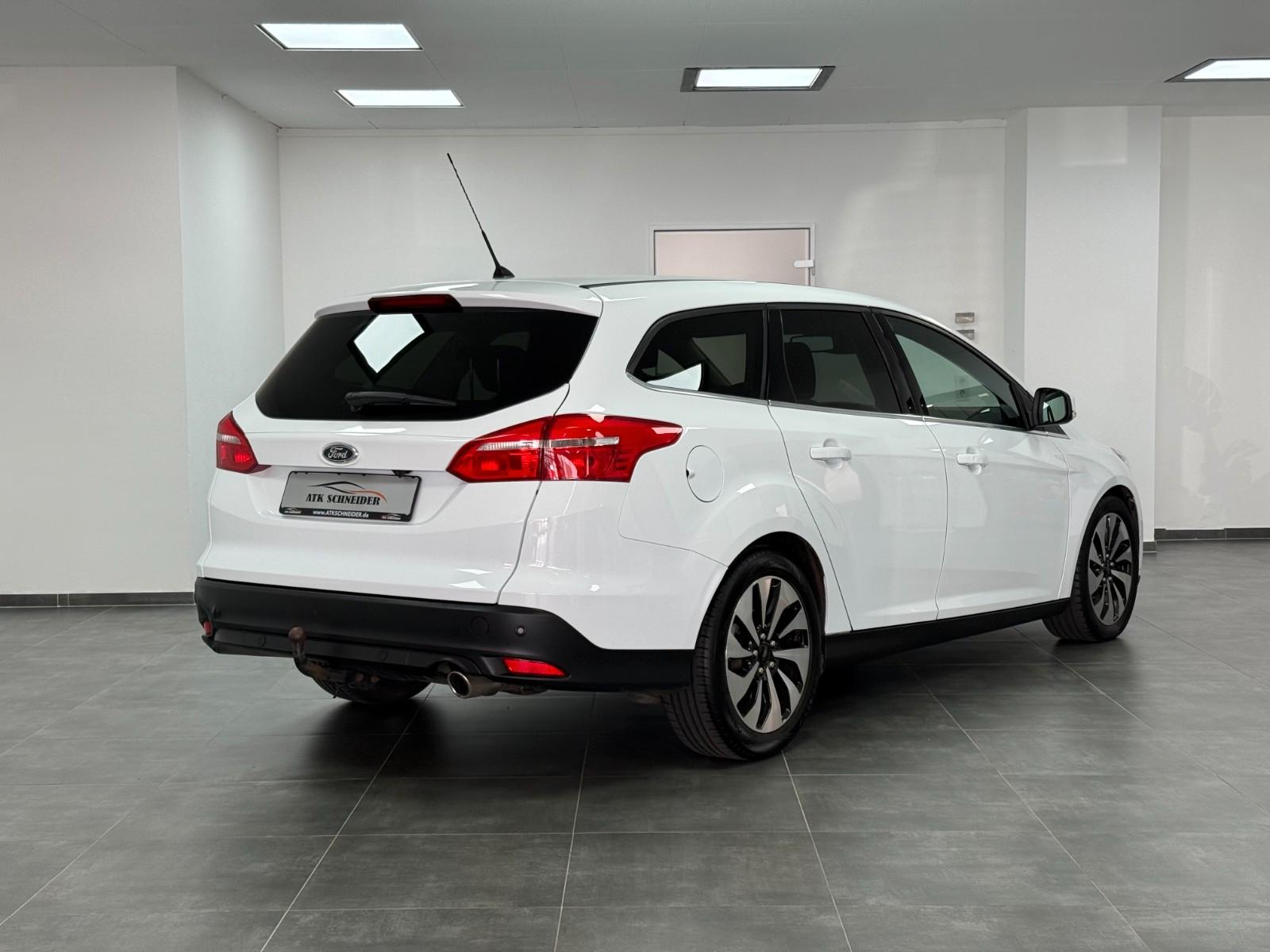 Ford Focus 2015 — photo 6