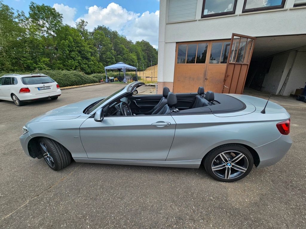 Image of BMW 220