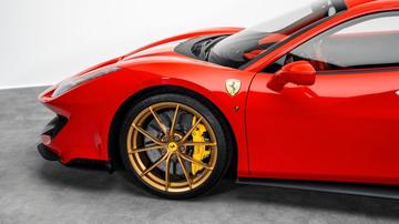 صورة 4 لـ 2019 Ferrari 488 PISTA