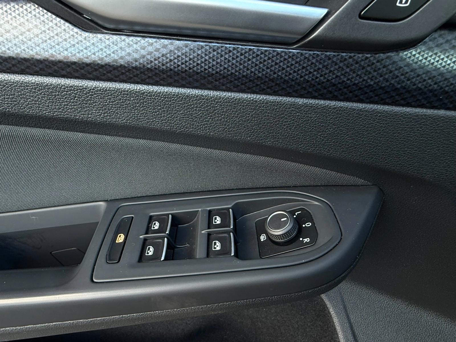 Volkswagen Golf VIII Lim. United *AHK *LHZ *LED *Ambiente, миниатюра 24