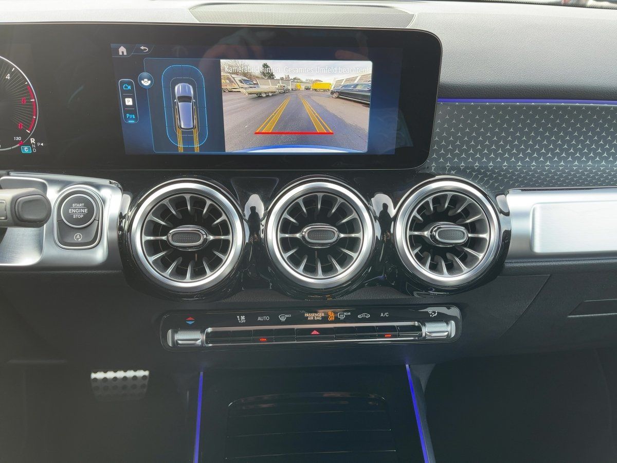 Fahrzeugabbildung Mercedes-Benz GLB 200 d AMG/Night/Kamera/AHK/19''