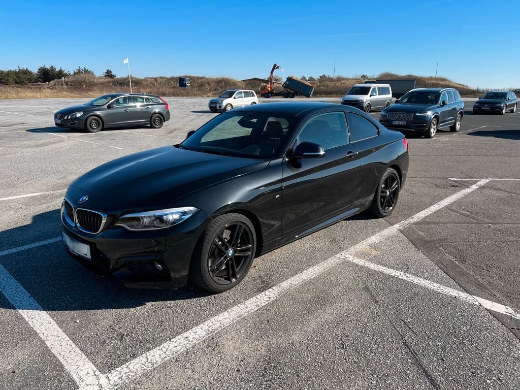 Image of BMW 230