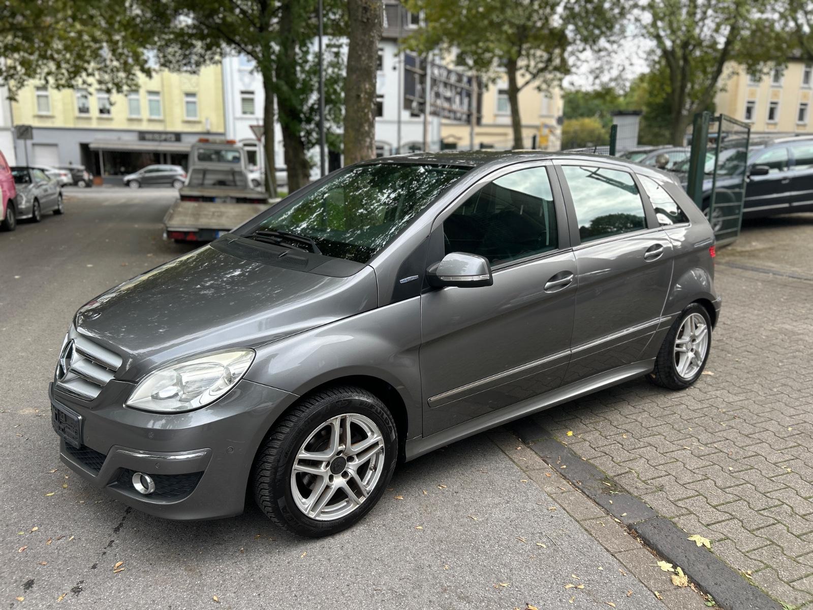 Mercedes-Benz B 160