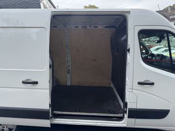 Renault Master - 11