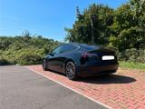 Tesla Model 3 Performance - Alcantara | Schwarz-Weiß - Tesla Model 3 von privat