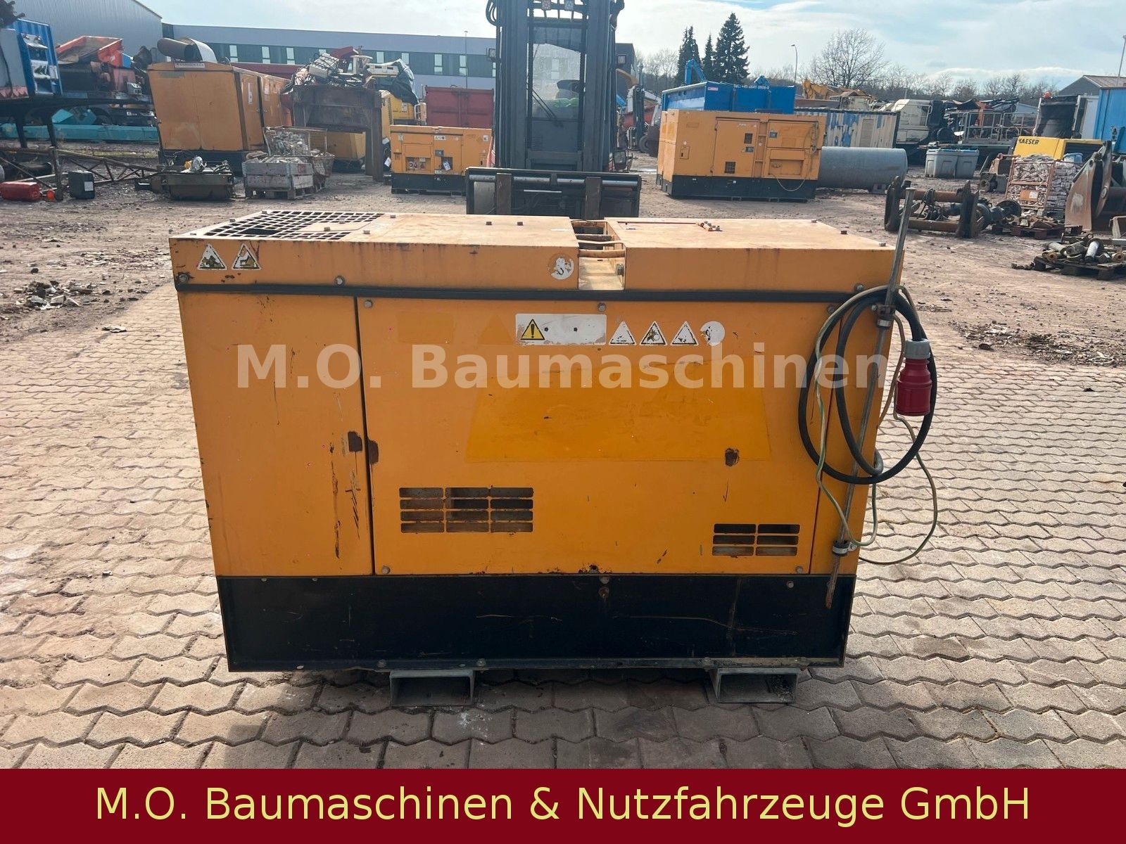 Fahrzeugabbildung Andere Denyo 20 KVA / Generator /