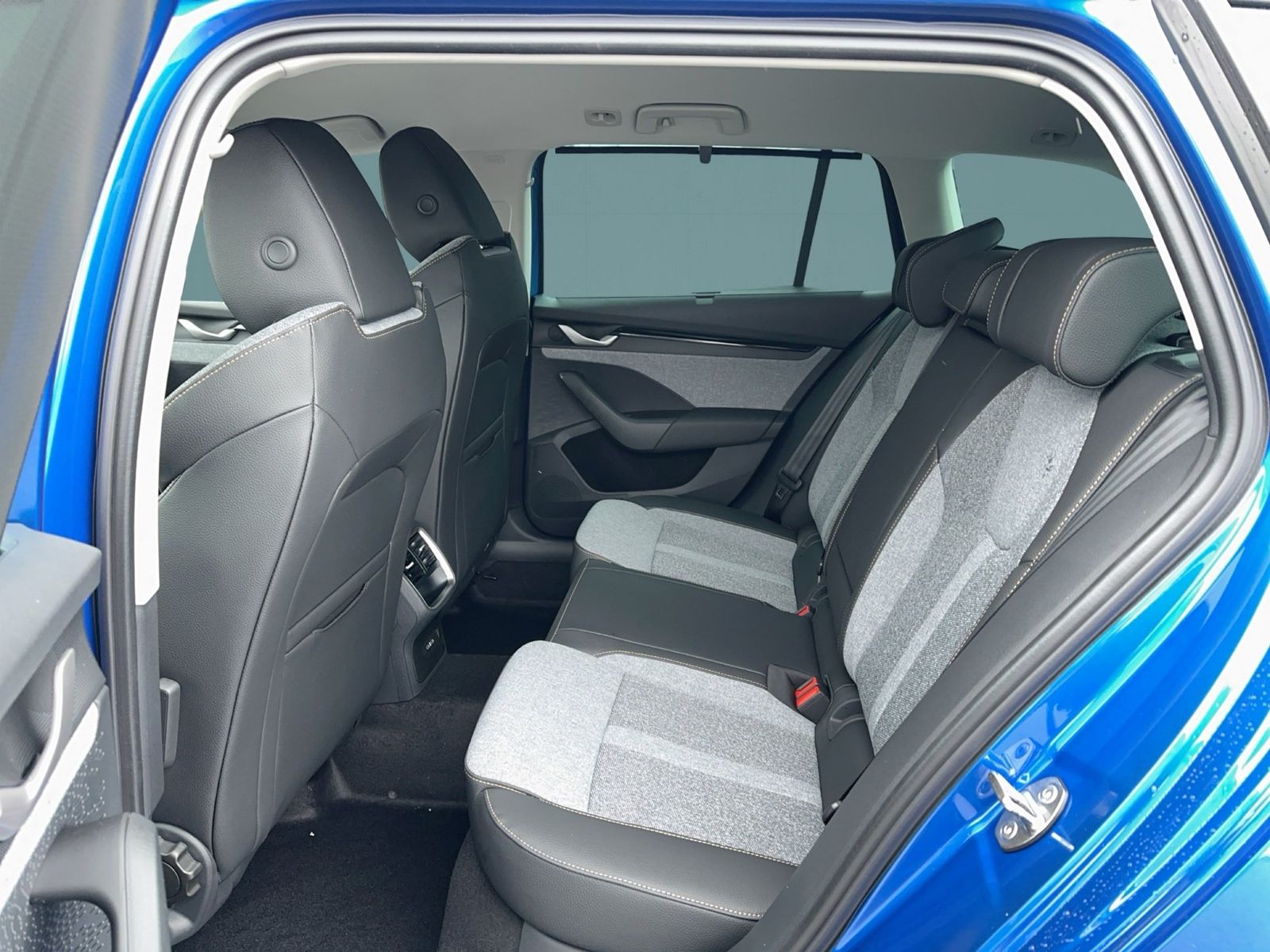 Skoda Octavia - Bild 11