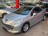 Peugeot 207 CC AUTOMATIK NUR 57TKM KLIMA TÜV - Peugeot 207 in Krefeld