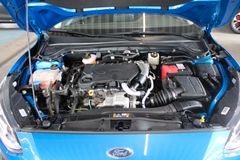 Fahrzeugabbildung Ford Focus Coool & Connect AUTOMATIK NAVI WInterPaket