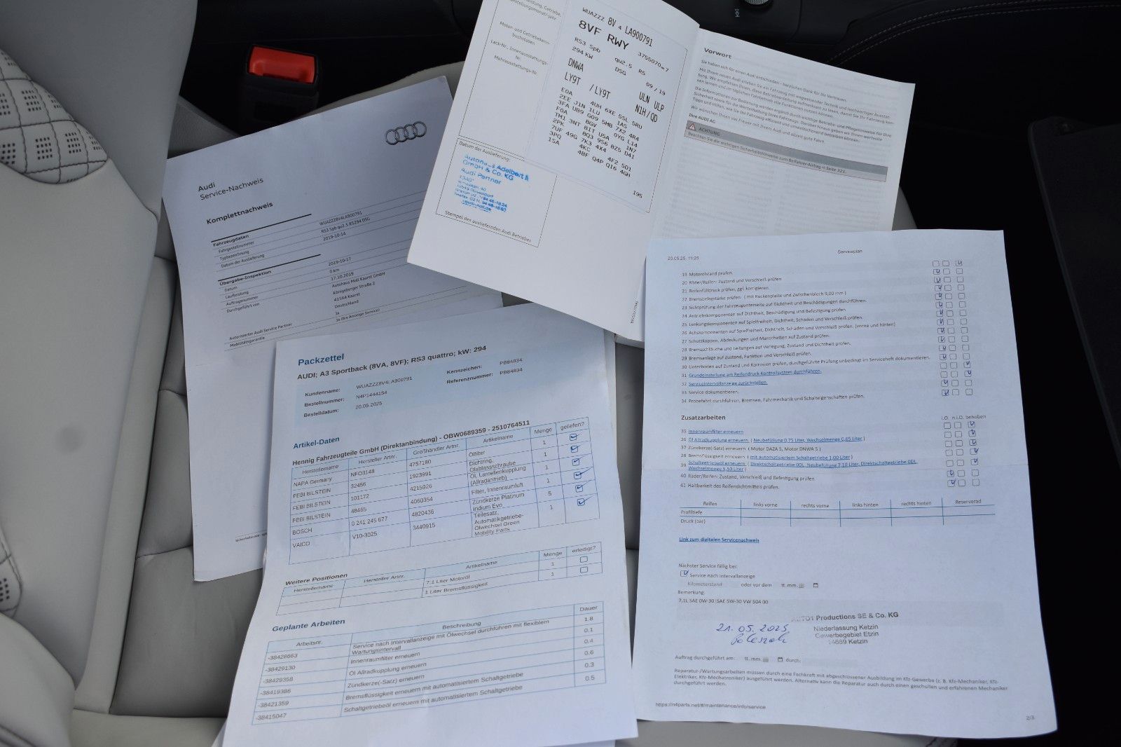 Fahrzeugabbildung Audi RS3 Sportback 2.5 TFSI quattro Keyles RS sitze