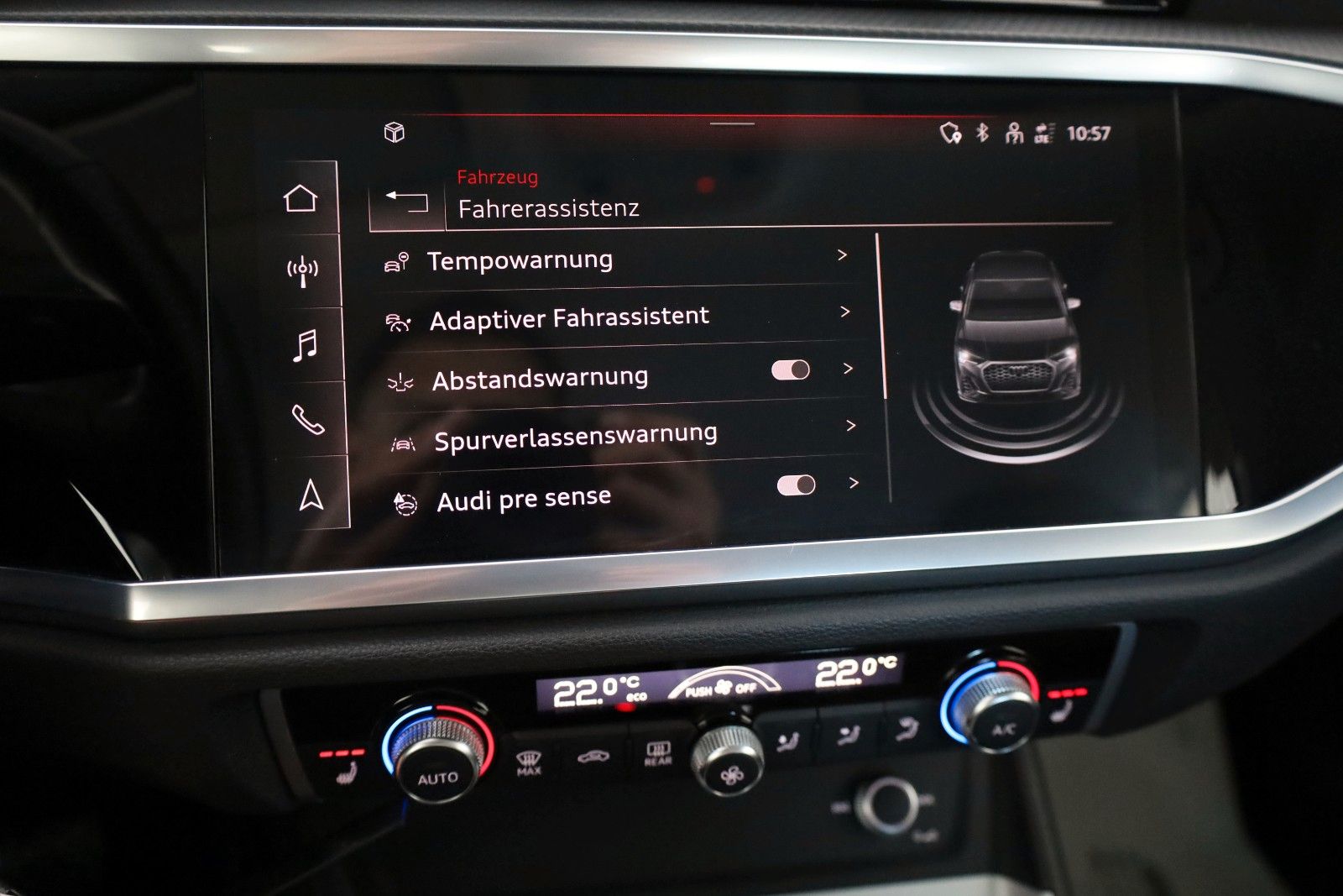 Fahrzeugabbildung Audi Q3 Sportback 45 TFSIe Leder,Navi,LED,Kam,Apple
