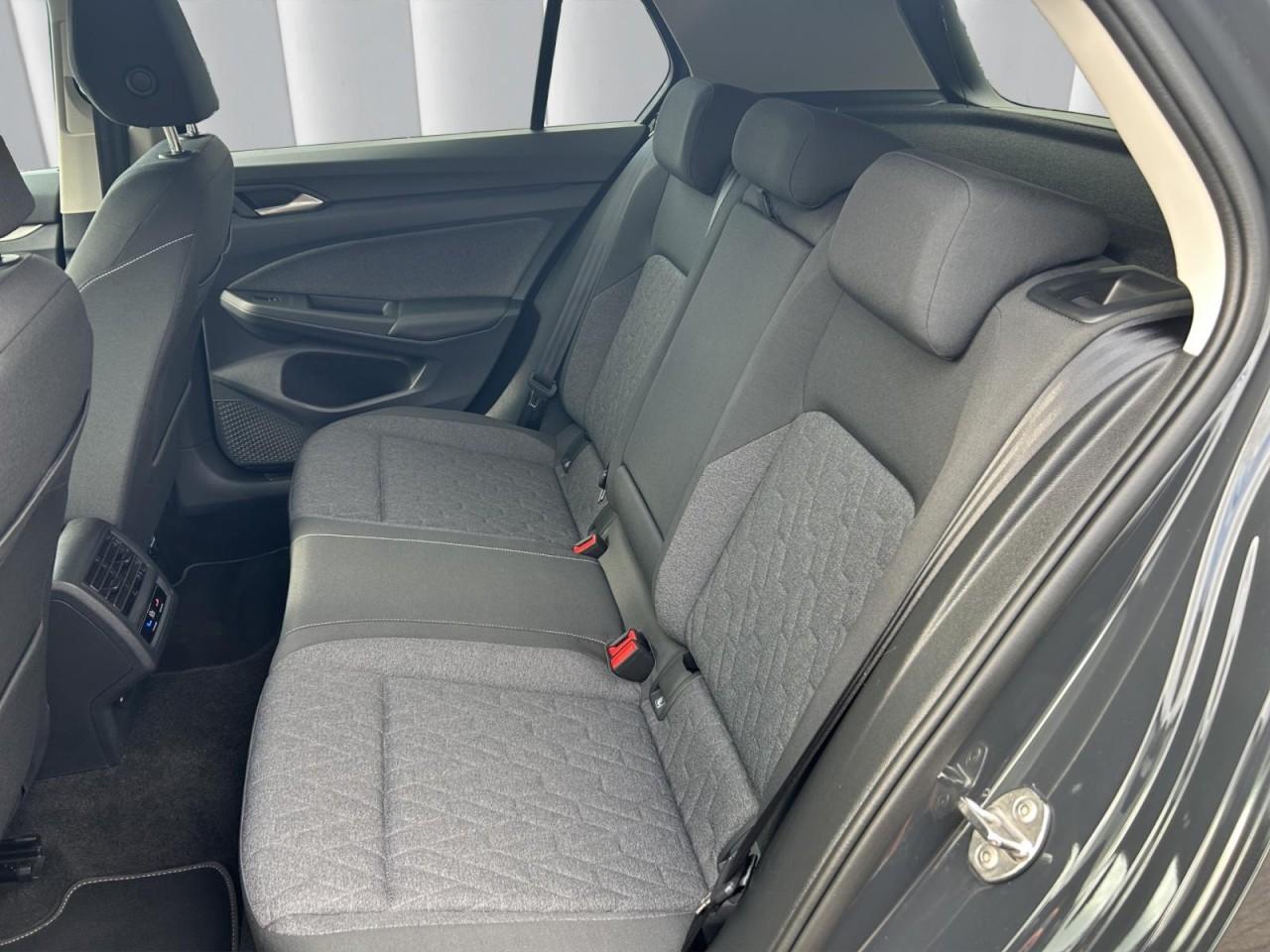 Volkswagen Golf VIII 1.0 eTSI DSG Move LED+Navi+ACC+PDC, миниатюра 18
