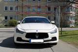 Maserati Ghibli 3.0 V6 S Q4 Automatik S SHZ Kamera PDC  - Maserati Ghibli mit Schiebedach