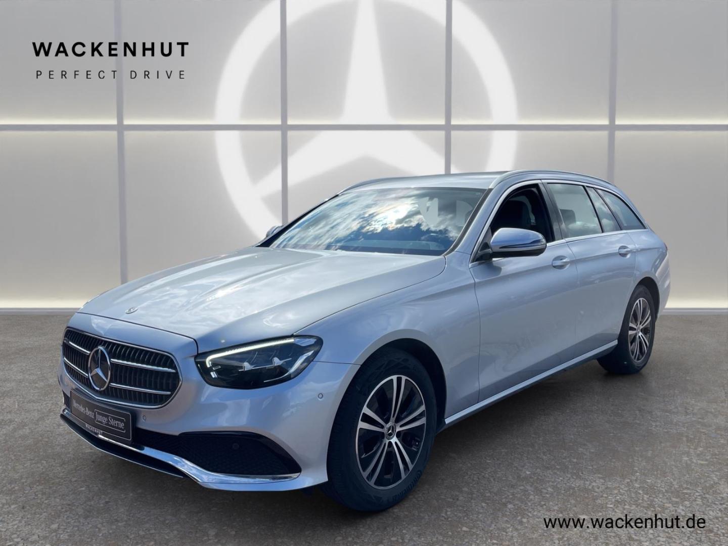 Mercedes-Benz E 220 d T AVANTGARDE LED KAMERA SPUR-PAKET CARPL