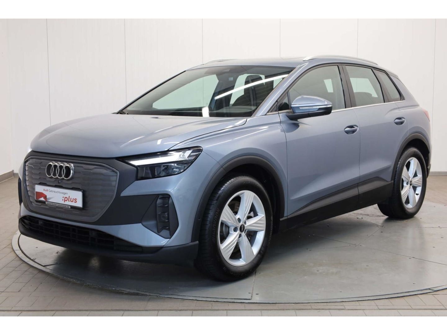 Audi Q4 e-tron 45 quattro AHK/W-Pumpe/RFK/P-Dach/ACC imagem 2