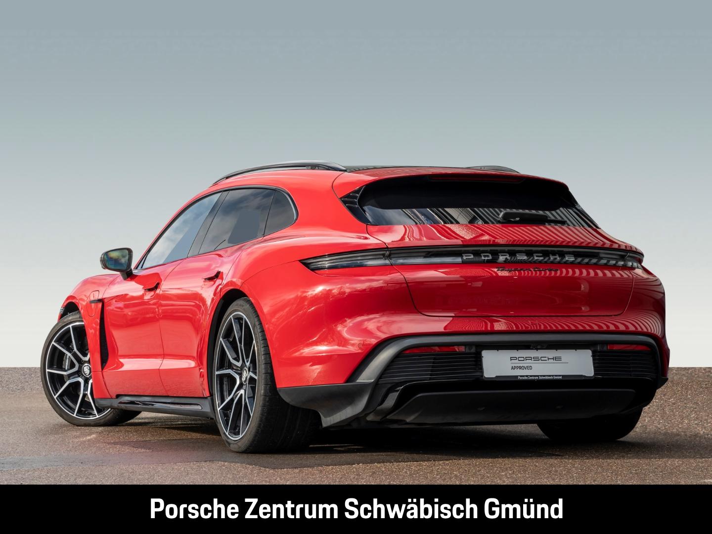 Porsche Taycan Turbo Sport Turismo InnoDrive LED-Matrix