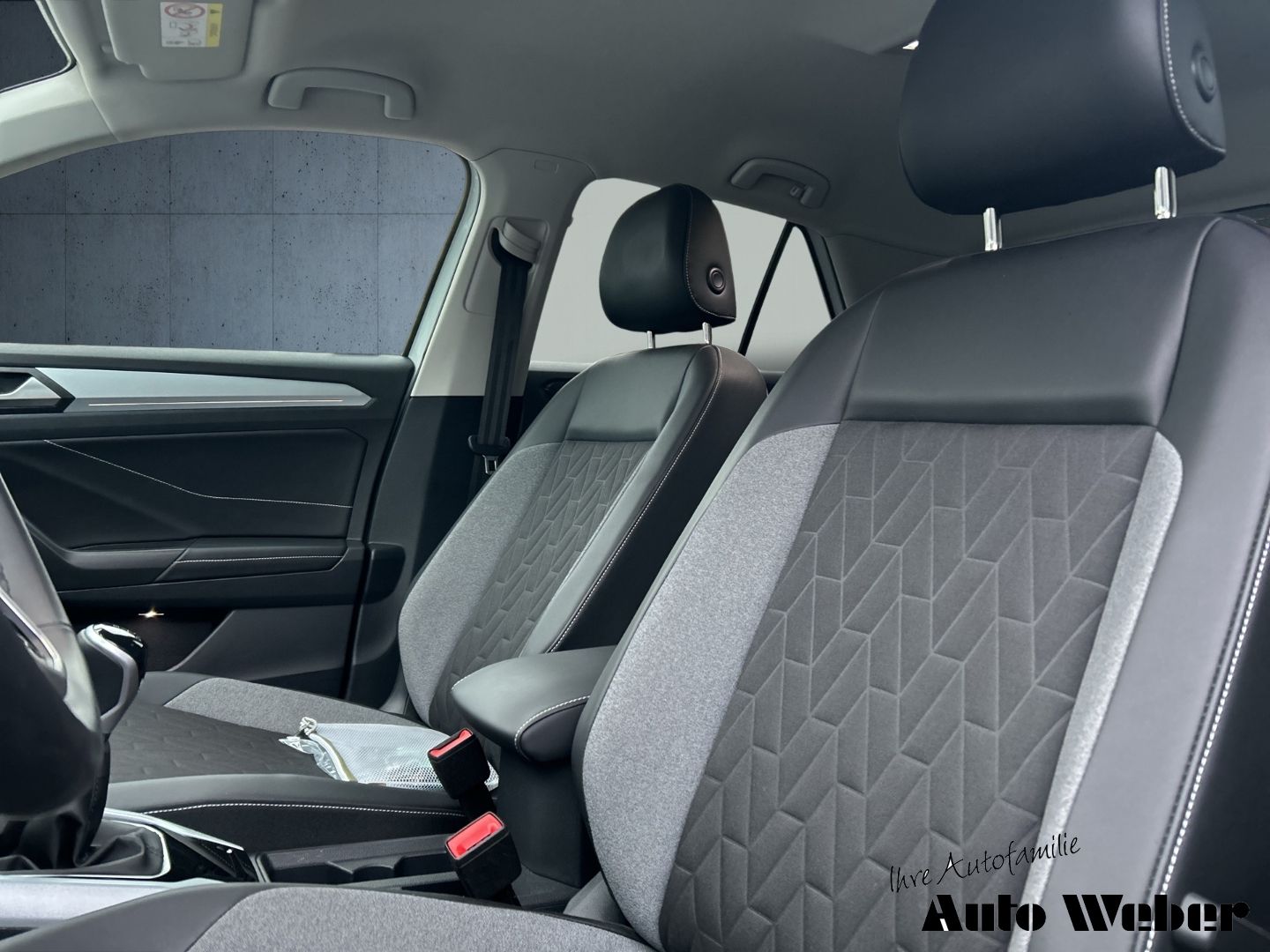 Volkswagen T-Roc - Bild 16