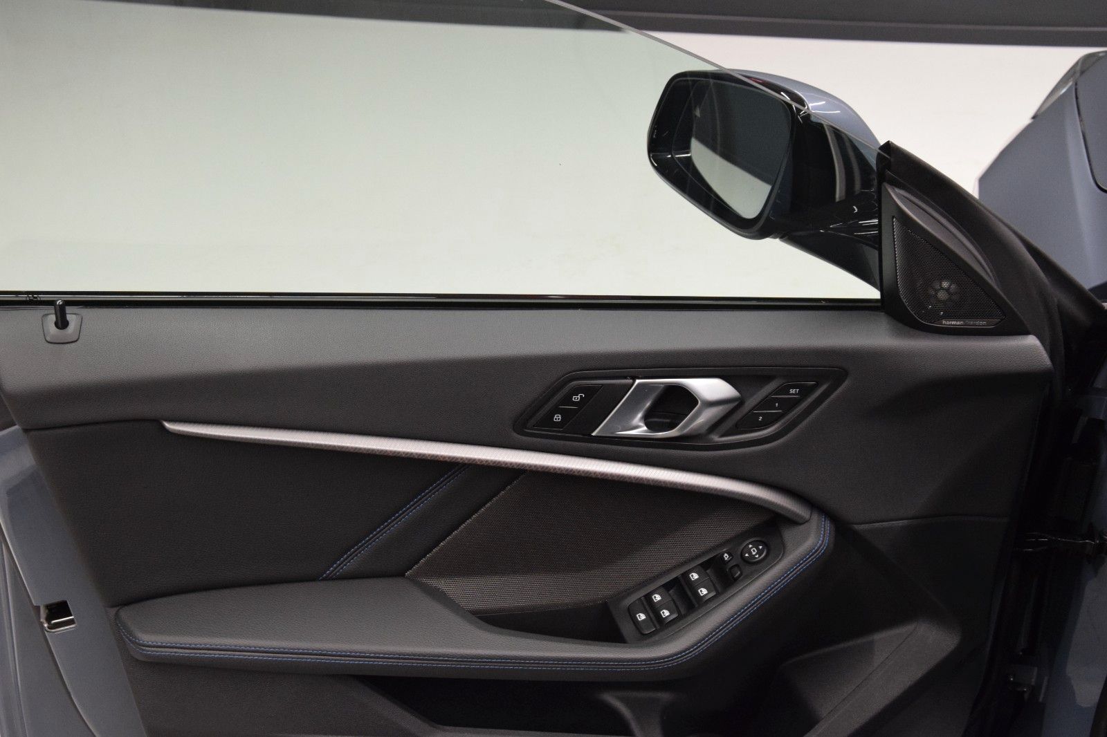 Fahrzeugabbildung BMW 218i Gran Coupé M Sport H&k Panorama HuD Memory