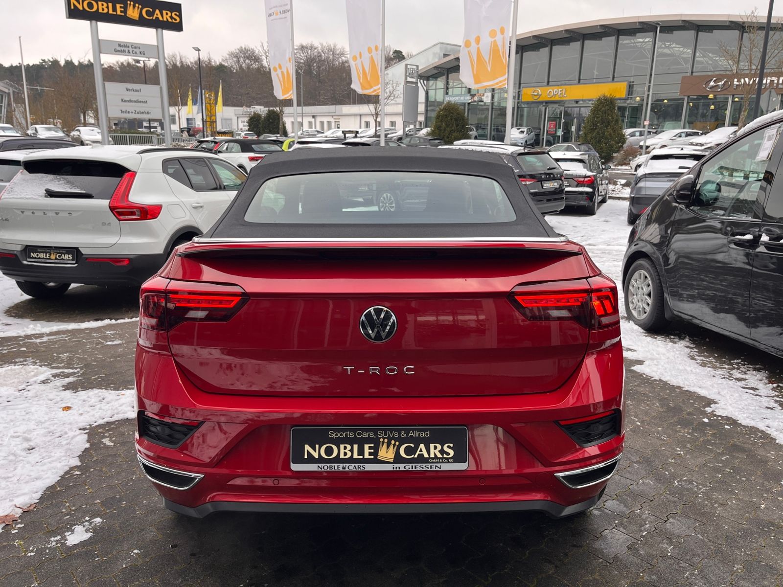 Fahrzeugabbildung Volkswagen T-Roc Cabriolet R-Line AHK LED NAV ACC RFK 19"