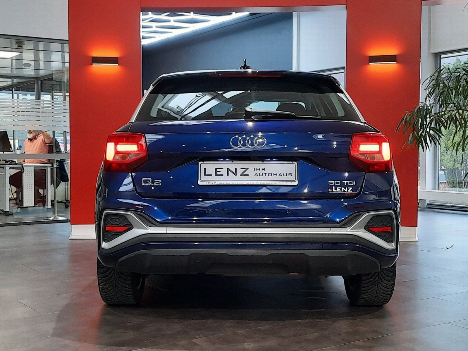 Fahrzeugabbildung Audi Q2 30 TDI S-line S-tronic *Navi*Cam*LED*PDC*ACC*
