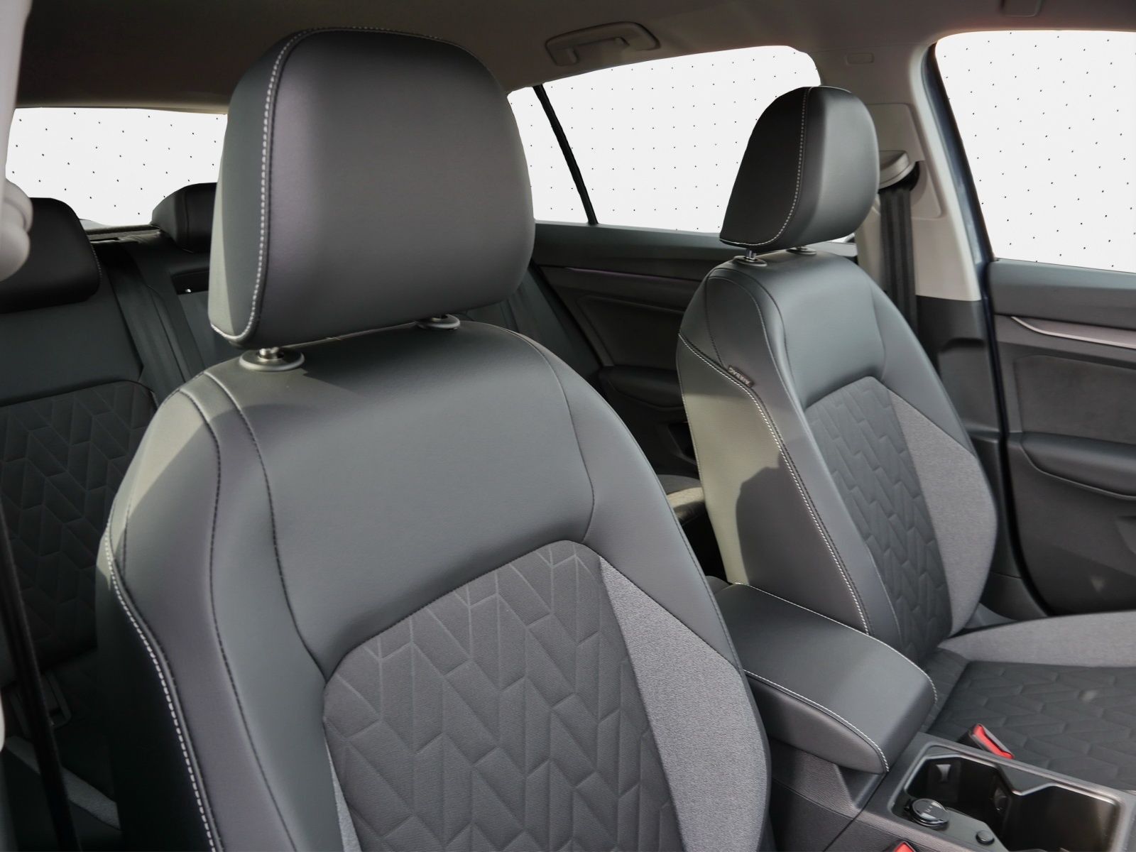 Volkswagen Golf - Bild 13