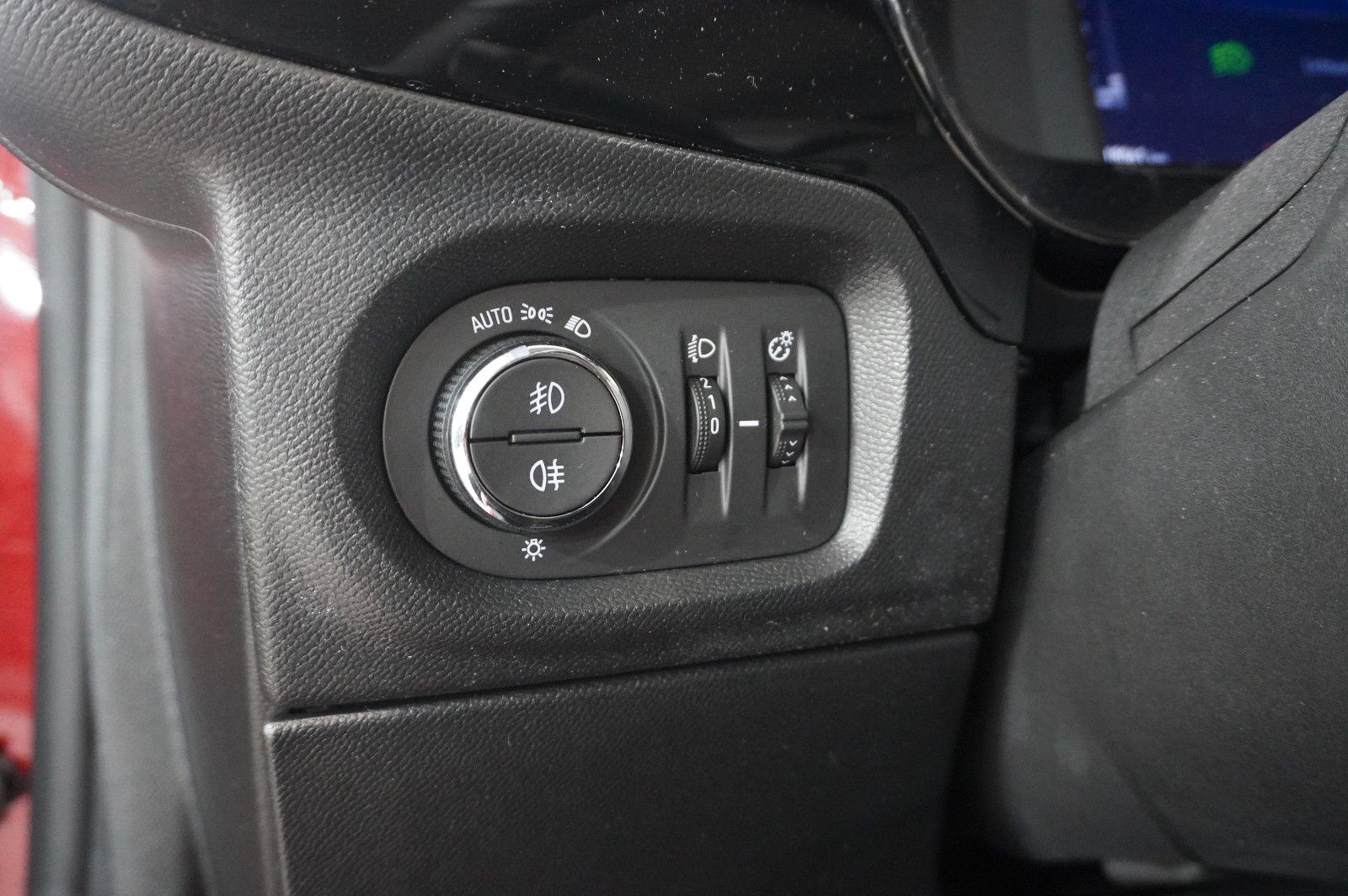 Fahrzeugabbildung Opel Corsa F 1.2 FACELIFT NAVI/LED/KAMERA/VIRTU./DAB+