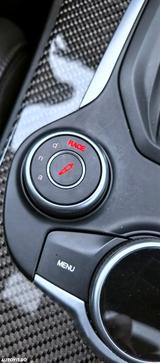 Alfa Romeo Stelvio 2.9 Bi-T. V6 375kW Quadrifoglio AT8-... - Alfa Romeo Stelvio: Quadrifoglio