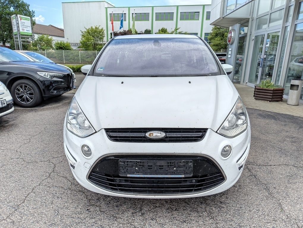 Fahrzeugabbildung Ford S-Max 2.0 TDCi DPF Titanium